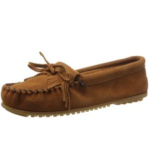 Minnetonka Kilty  Moccasin size 7.5